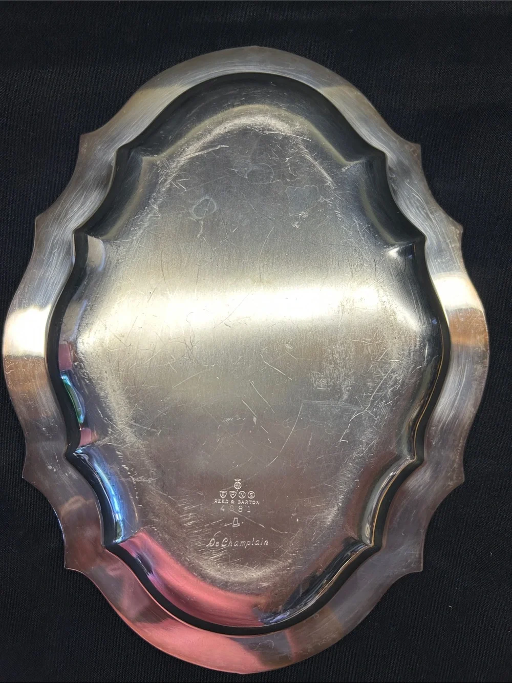 Reed and Barton De Champlain oval serving dish style 4081